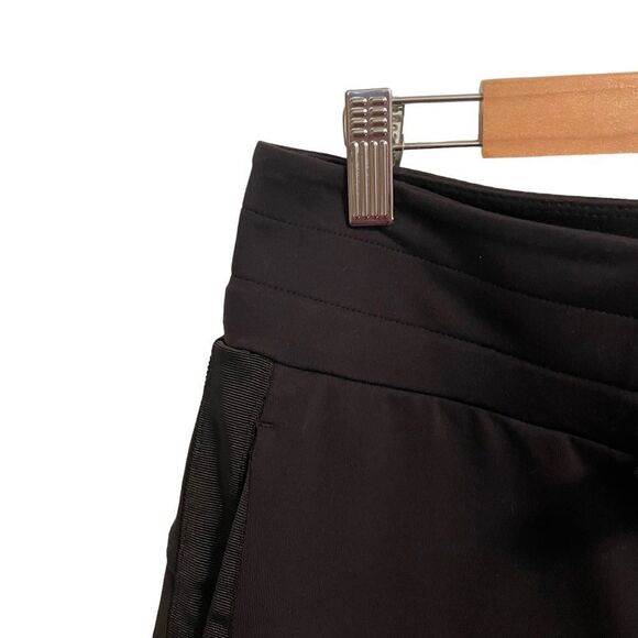 Athleta Metro Downtown Shorts Black Size Small - Picture 4 of 10